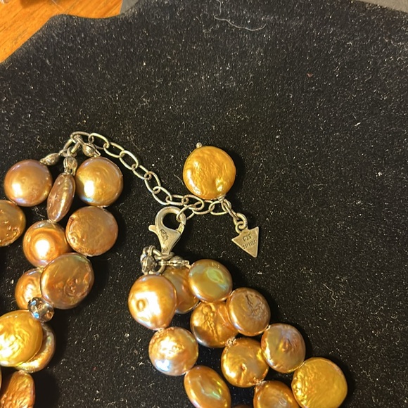 Vintage Button Pearl Necklace - Picture 4 of 4